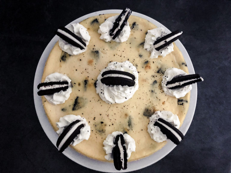 Gluten Free Oreo Baileys Cheesecake